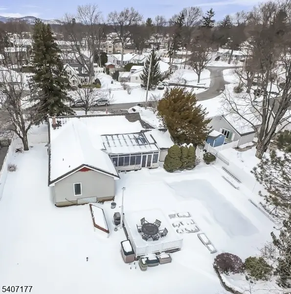 7 Dale Ave, Pequannock Twp., NJ 07444