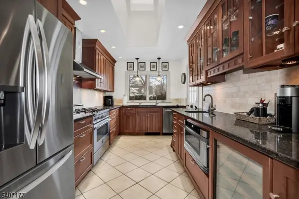 7 Dale Ave, Pequannock Twp., NJ 07444