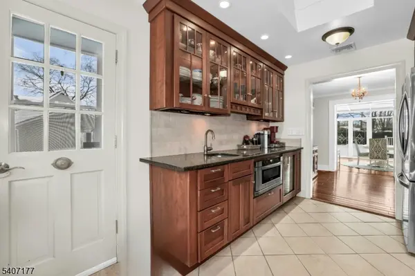 7 Dale Ave, Pequannock Twp., NJ 07444