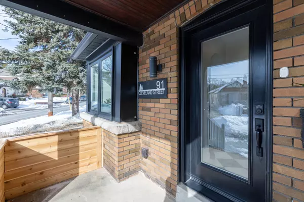 Toronto C10, ON M4S 2W4,91 Cleveland ST