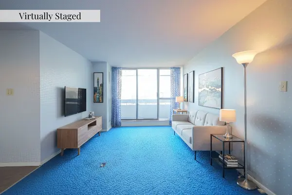 25 Kensington RD #1709, Brampton, ON L6T 3W8