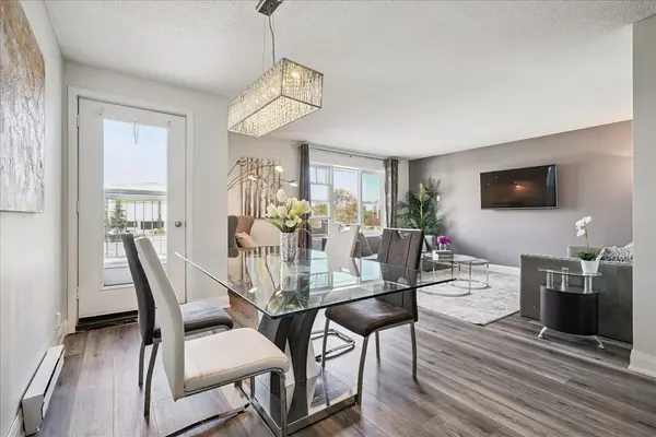 912 Rymal RD E #7, Hamilton, ON L8W 3N4