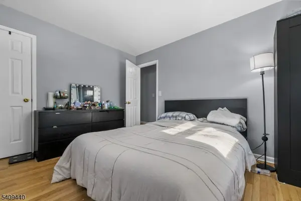 77 Riverside Dr, Denville Twp., NJ 07834