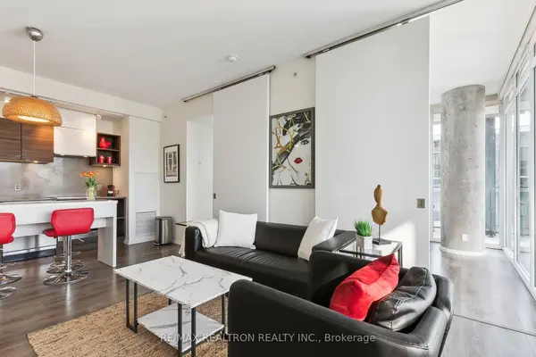 125 Peter ST #2708, Toronto C01, ON M5V 2E9