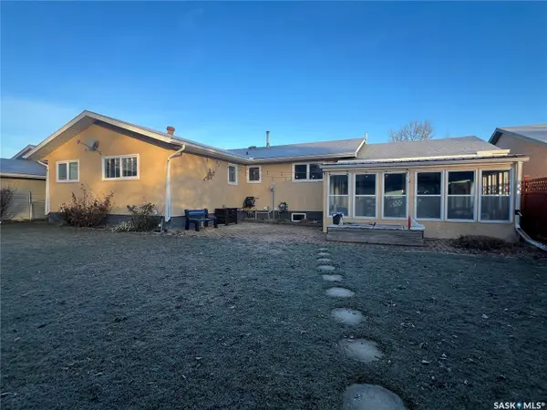 235 George CRESCENT, Esterhazy, SK S0A 0X0