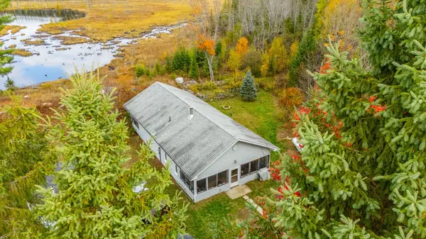 2179 South Lake RD, Minden Hills, ON K0M 2K0