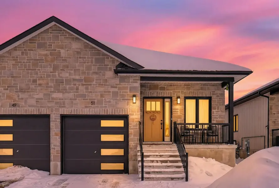 51 Potter DR, Loyalist, ON K0H 2H0