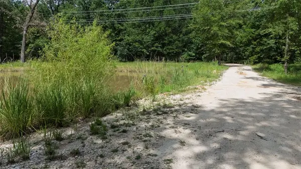 14313 FM 645, Palestine, TX 75803