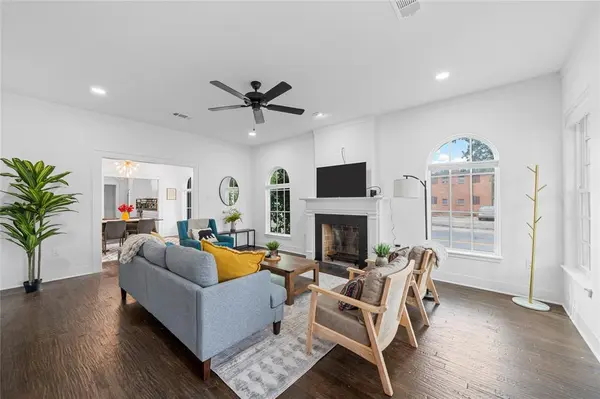 1801 S 8th Street, Waco, TX 76706