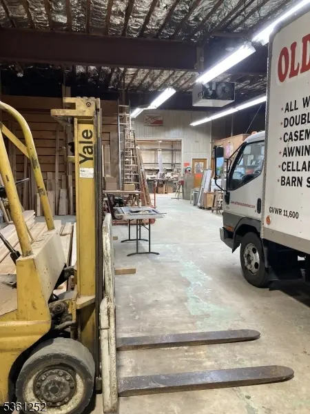 68 Garden St, Newark City, NJ 07105