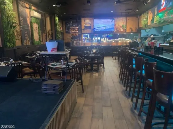 168 Mcwhorter St, Newark City, NJ 07105