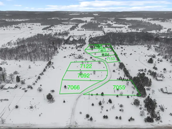 7181 Misty LN, Almira Twp, MI 49650