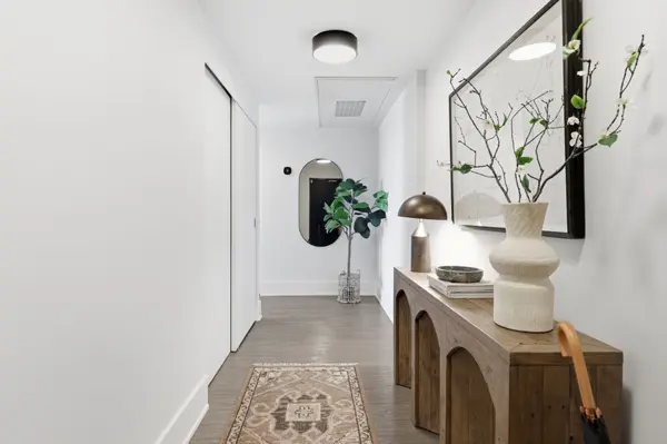 233 Carlaw AVE #804, Toronto E01, ON M4M 3N6