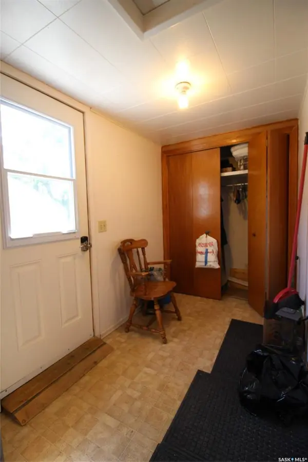 614 Front STREET, Eastend, SK S0N 0T0