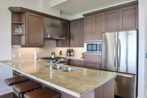 1869 MUSKOKA ROAD 118 N/A W #T202 (B2), Muskoka Lakes, ON P1L 1W8