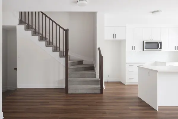 578 Roundhouse CRES, Stittsville - Munster - Richmond, ON K2S 1K4