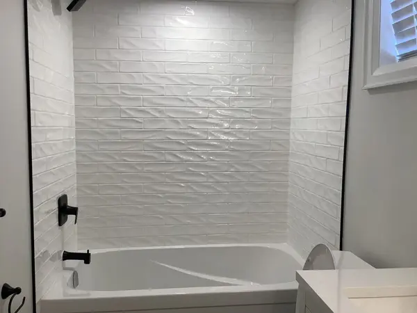 229 West 18th ST, Hamilton, ON L9C 4H1