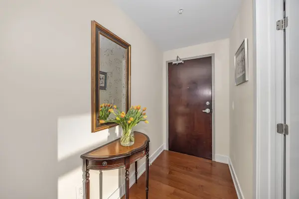 2785 Baseline RD #415, Parkway Park - Queensway Terrace S And Area, ON K2H 0B7