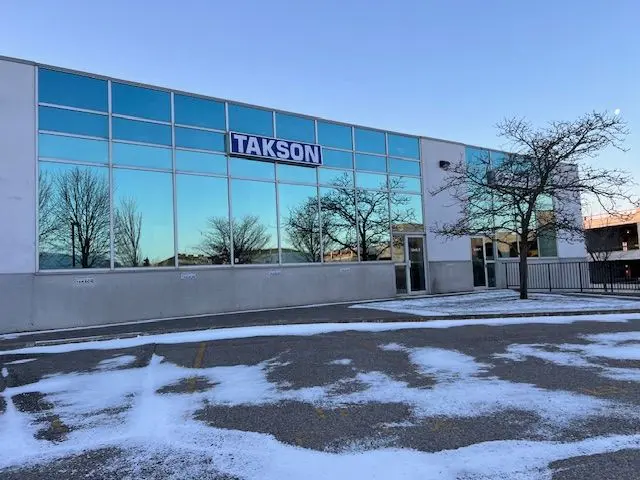 10 Brodie DR #2, Richmond Hill, ON L4B 3K8