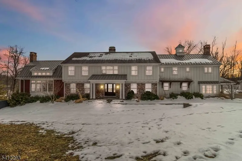 290 Mountainside Rd, Mendham Boro, NJ 07945