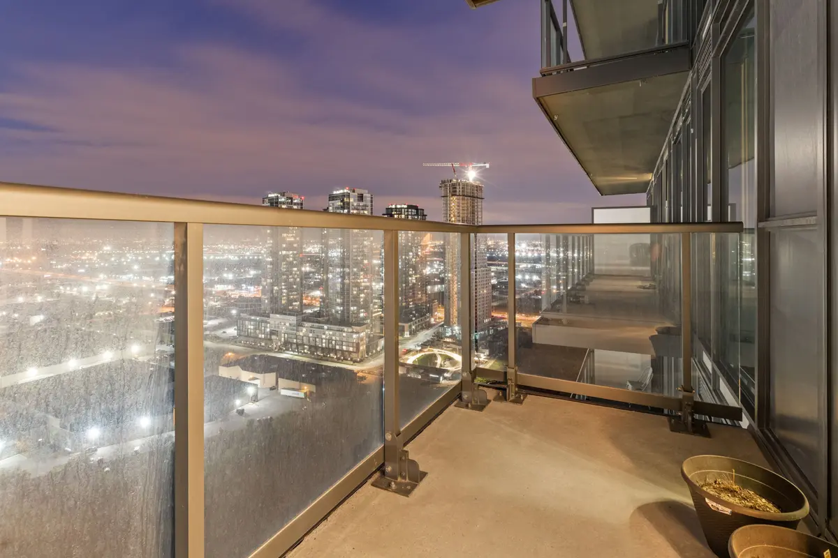 7895 Jane ST #3118, Vaughan, ON L4K 2M7