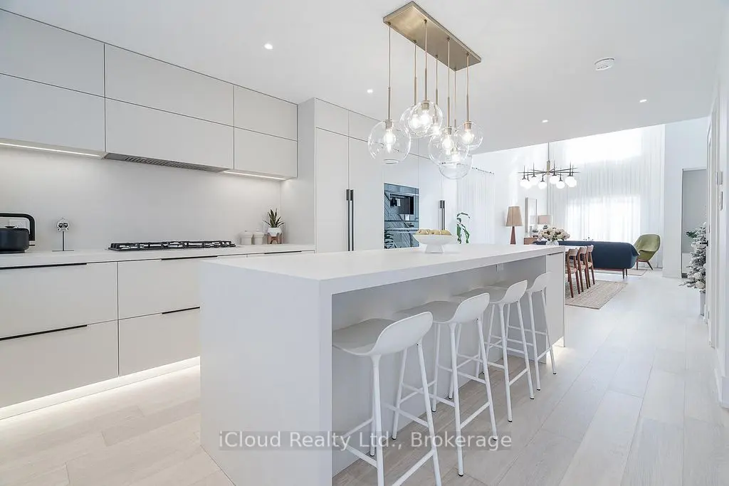 5389 Kindos ST, Burlington, ON L7L 7M6