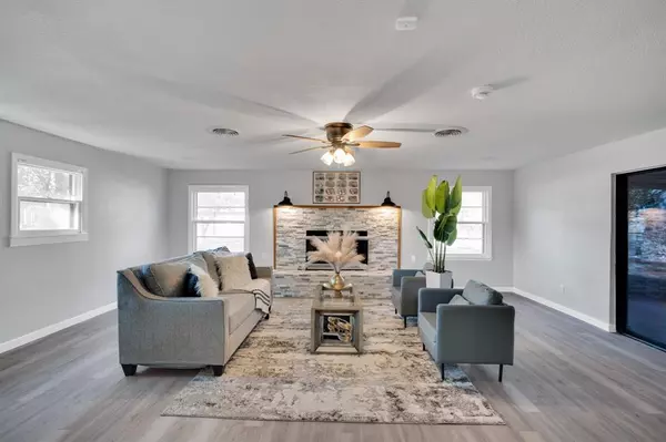 5632 Dennis Avenue, Fort Worth, TX 76114