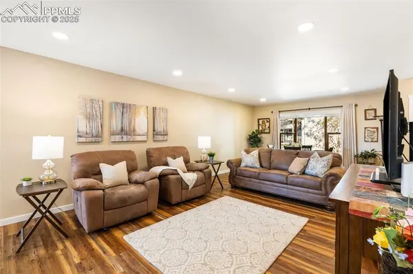 1018 Lutheran WAY, Colorado Springs, CO 80915