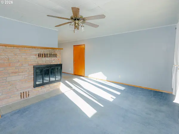 Longview, WA 98632,3738 PENNSYLVANIA ST