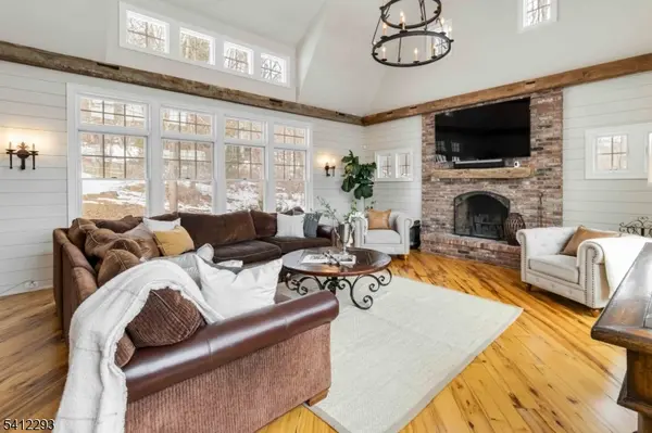 290 Mountainside Rd, Mendham Boro, NJ 07945