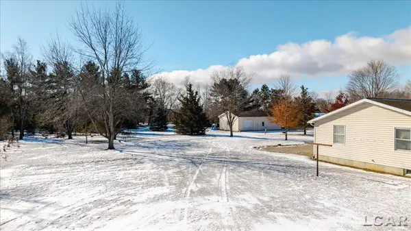 2829 Sutton RD, Raisin Twp, MI 49221