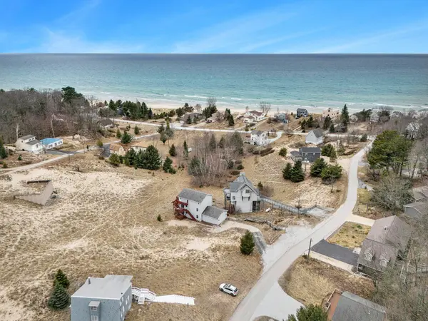 9415 Erie, Benona Twp, MI 49455