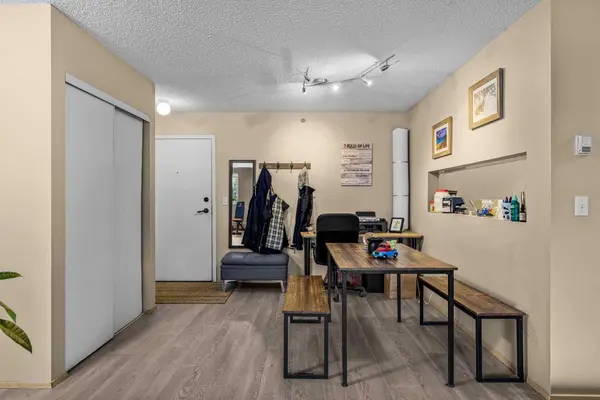 115 Elk Run BLVD #308, Canmore, AB T1W 1G8