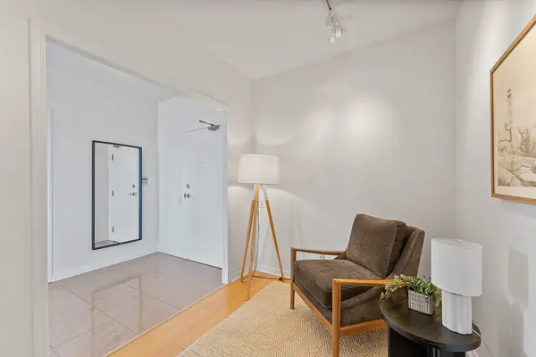 8 Hillcrest AVE #PH106, Toronto C14, ON M2N 6Y6