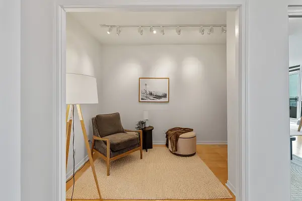 8 Hillcrest AVE #PH106, Toronto C14, ON M2N 6Y6