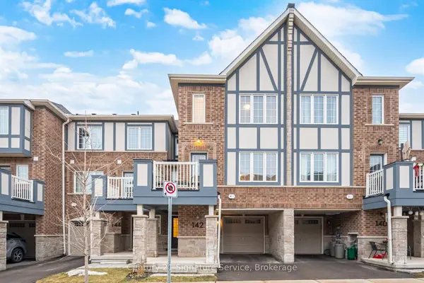 142 Christopher RD, Oakville, ON L6H 0Y2