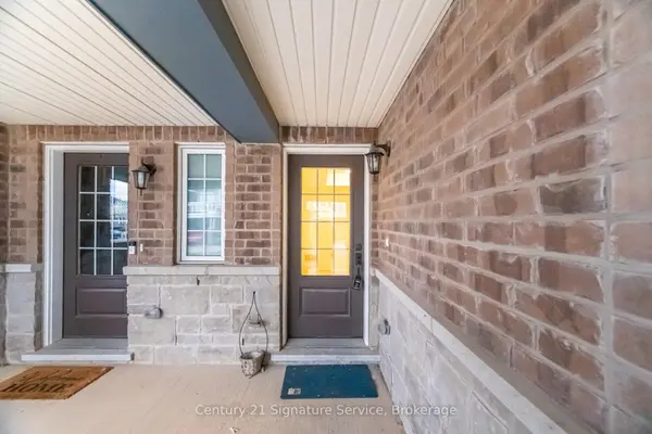 142 Christopher RD, Oakville, ON L6H 0Y2