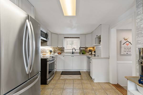 1359 Pelham ST S, Pelham, ON L0S 1E0