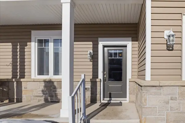 24 George ST N #11, Minto, ON N0G 1Z0