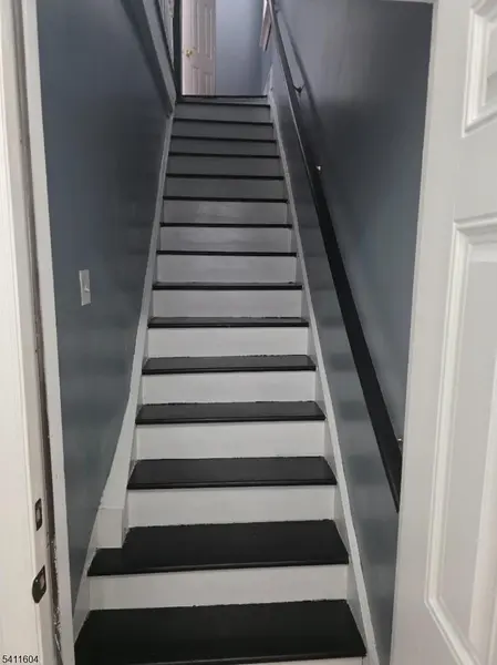 1127 Grove St, Irvington Twp., NJ 07111