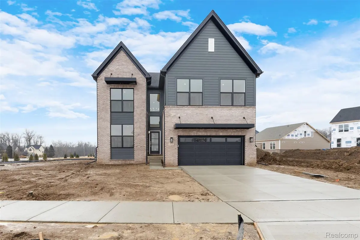 2908 Lila LN, Pittsfield Charter Township, MI 48108