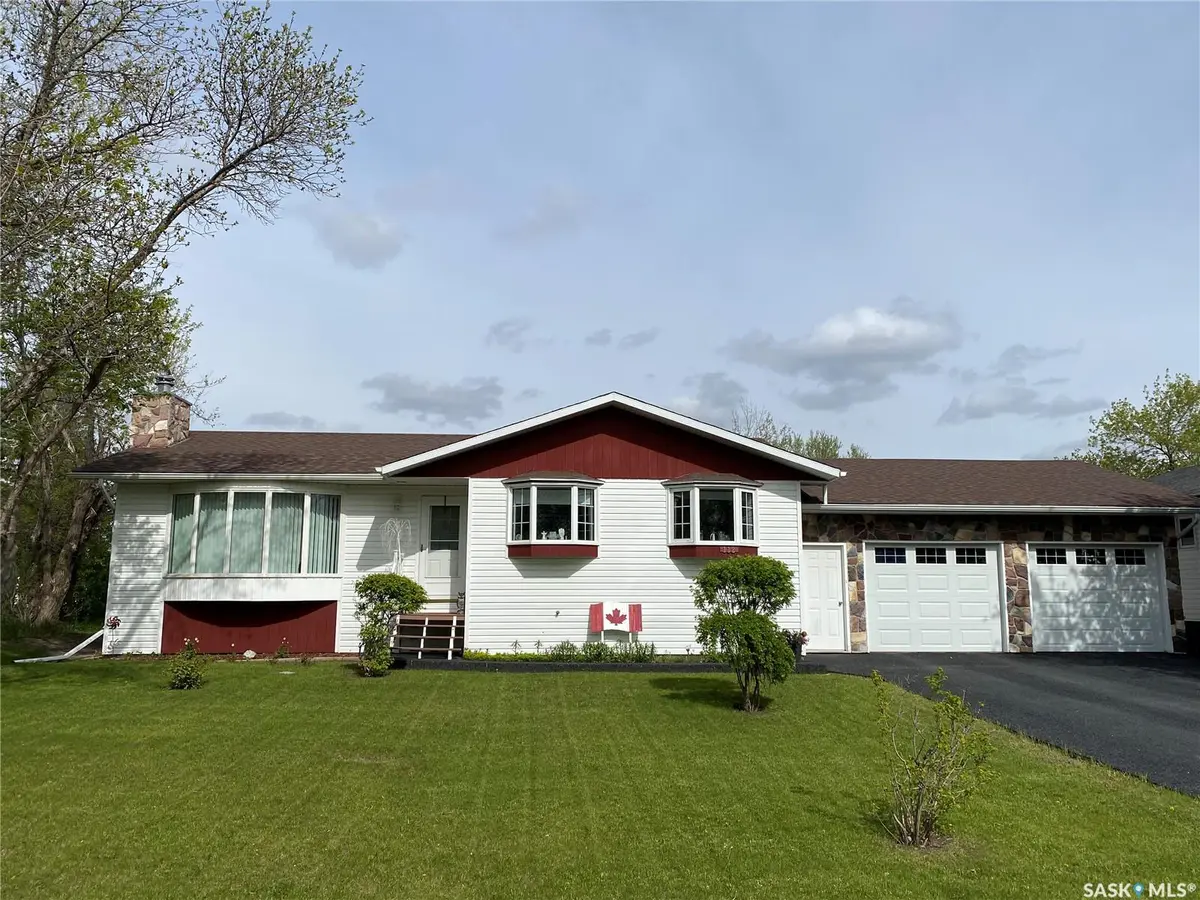 112 Bennett STREET, Lampman, SK S0C 1N0
