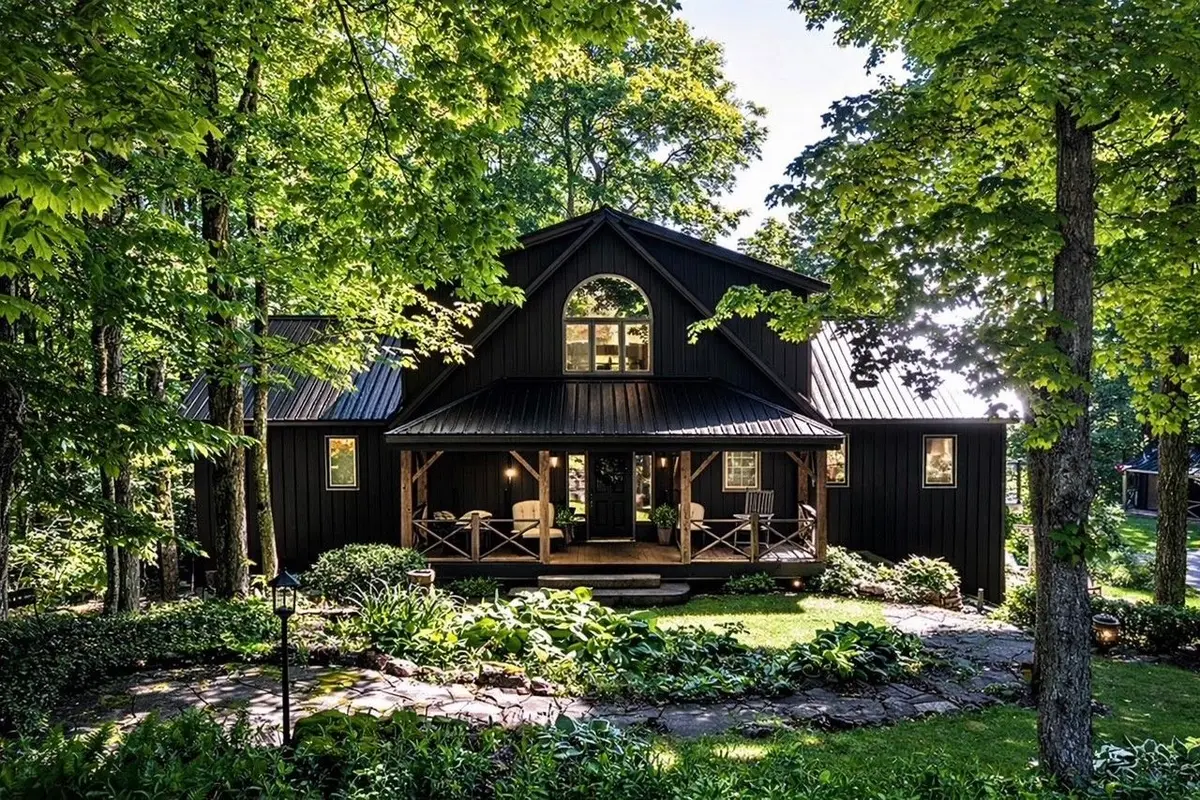 213 Bowles Bluff RD, Grey Highlands, ON N0C 1H0