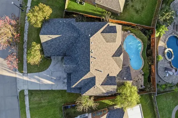 9625 Brazendine Drive, Fort Worth, TX 76244