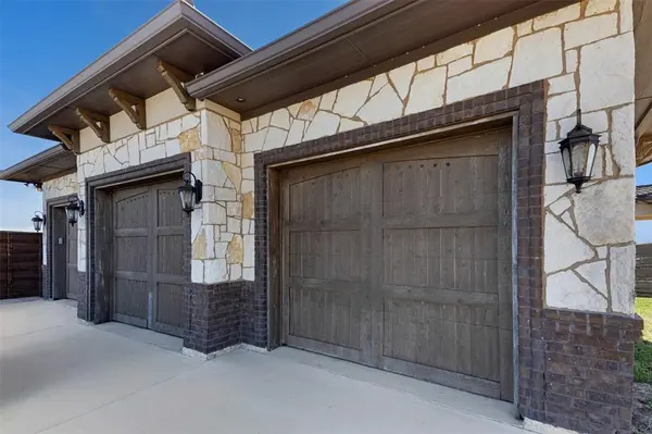 353 County Road 2510, Decatur, TX 76234