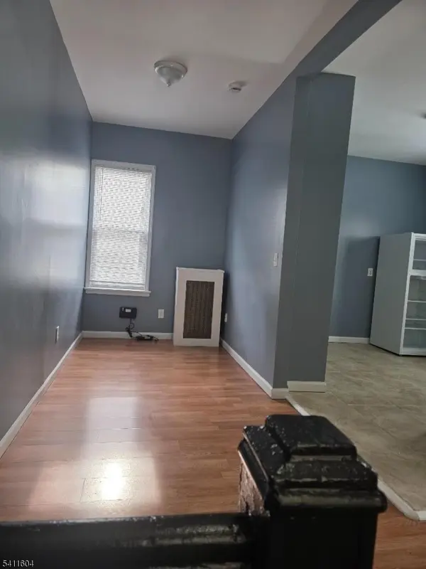 1127 Grove St, Irvington Twp., NJ 07111