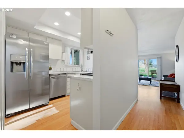 Beaverton, OR 97008,11721 SW BOONES BEND DR #9-3D