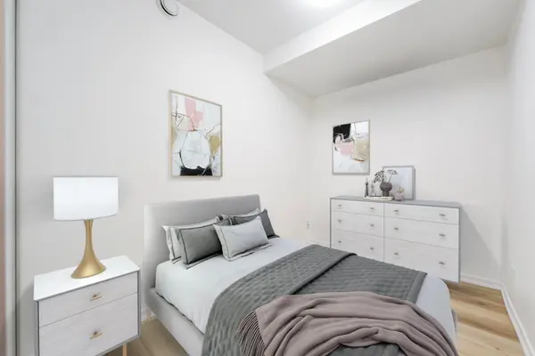 38 Joe Shuster WAY #302, Toronto W01, ON M6K 0A5