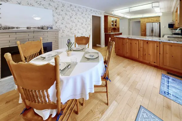 26 Kennedy RD, Caledon, ON L7C 2A7