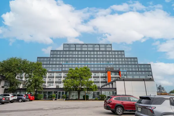 996 Martin Grove RD #319, Toronto W10, ON M9W 4V8